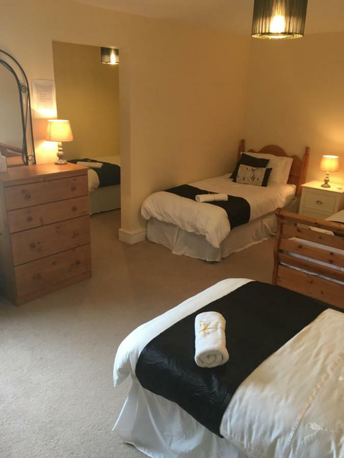 Drumhouse Guesthouse Knock  Kültér fotó