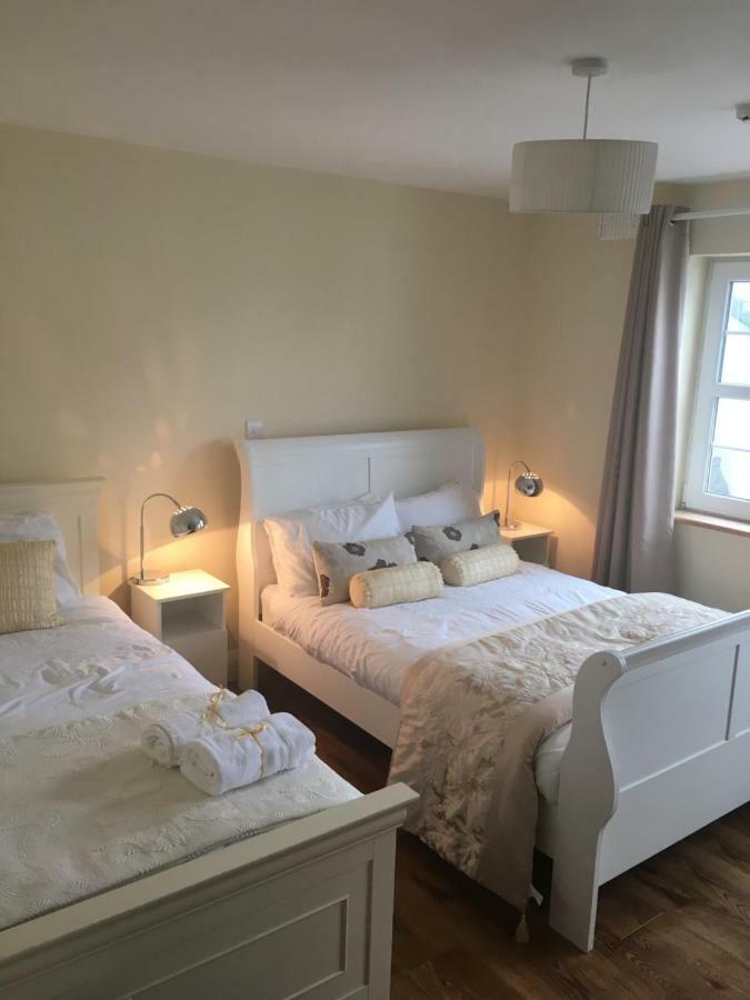 Drumhouse Guesthouse Knock  Kültér fotó